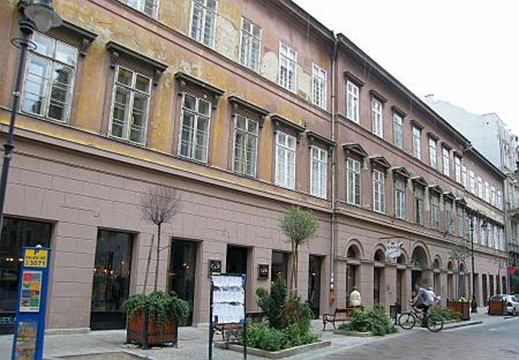 Central Ernesto Budapeste Exterior foto
