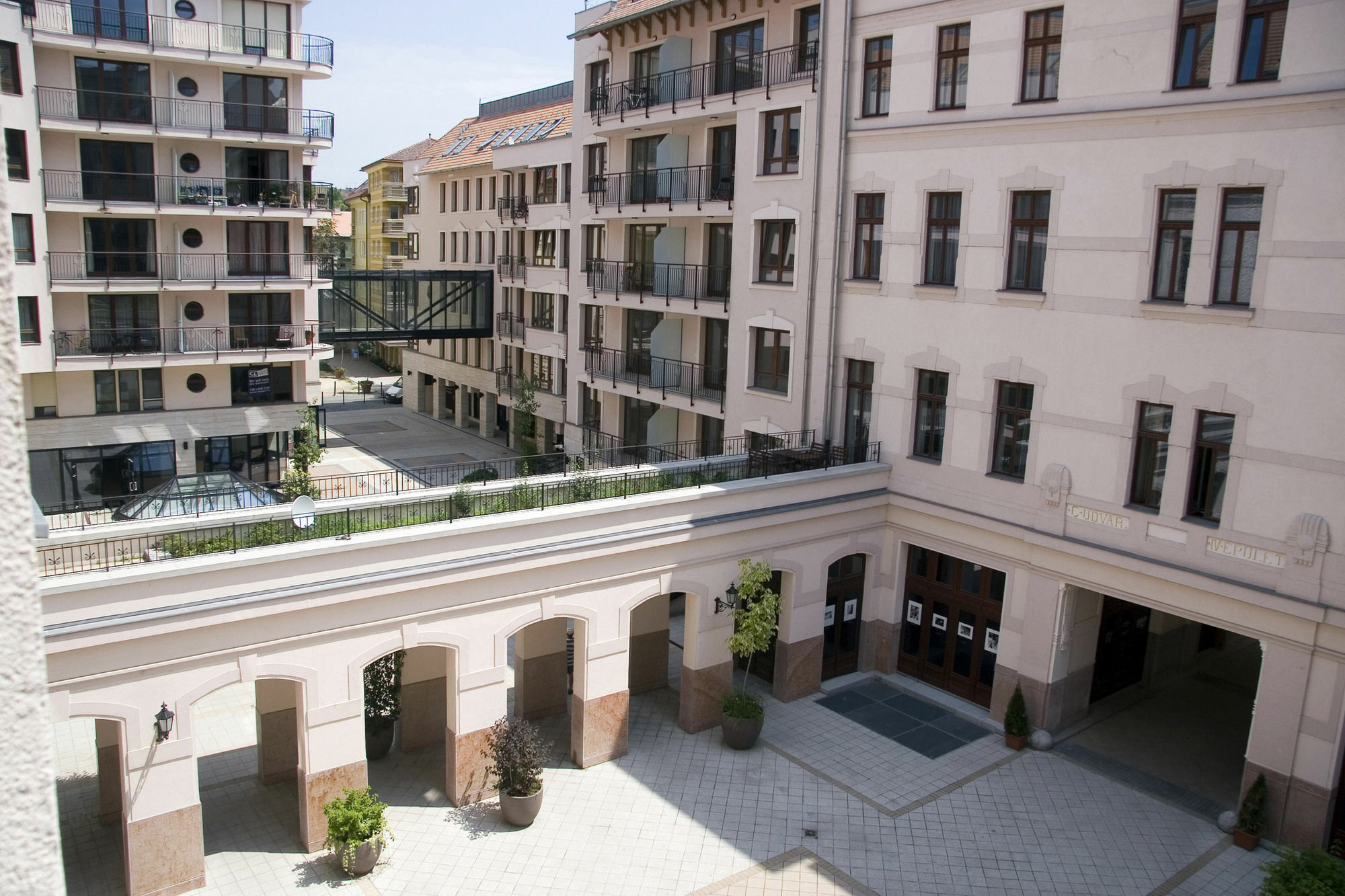 Central Ernesto Budapeste Exterior foto